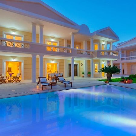 The Painters Luxurious Villa Anavyssos Exterior photo