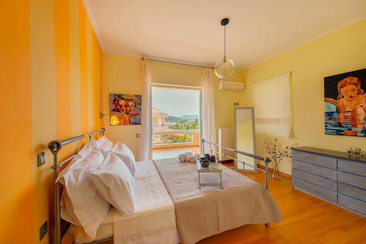 The Painters Luxurious Villa Anavyssos Exterior photo